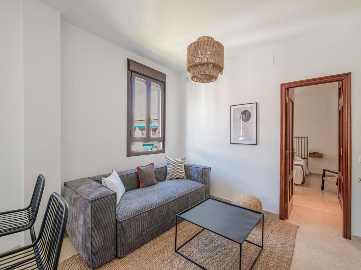 Apartamentos Santiago Эсиха Экстерьер фото
